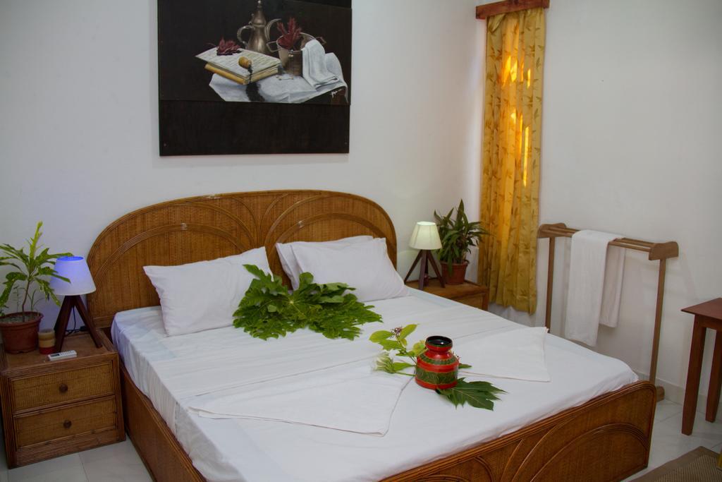 Alvi Star Inn Thulhaadhoo Room photo