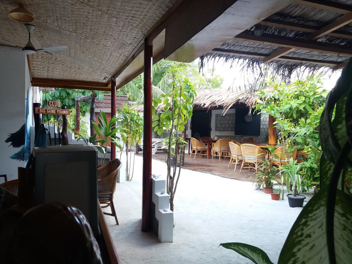 Alvi Star Inn Thulhaadhoo Exterior photo